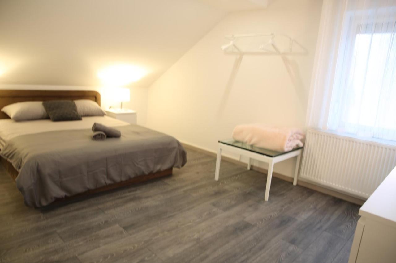 Sobe Opacak Hotell Slavonski Brod Eksteriør bilde