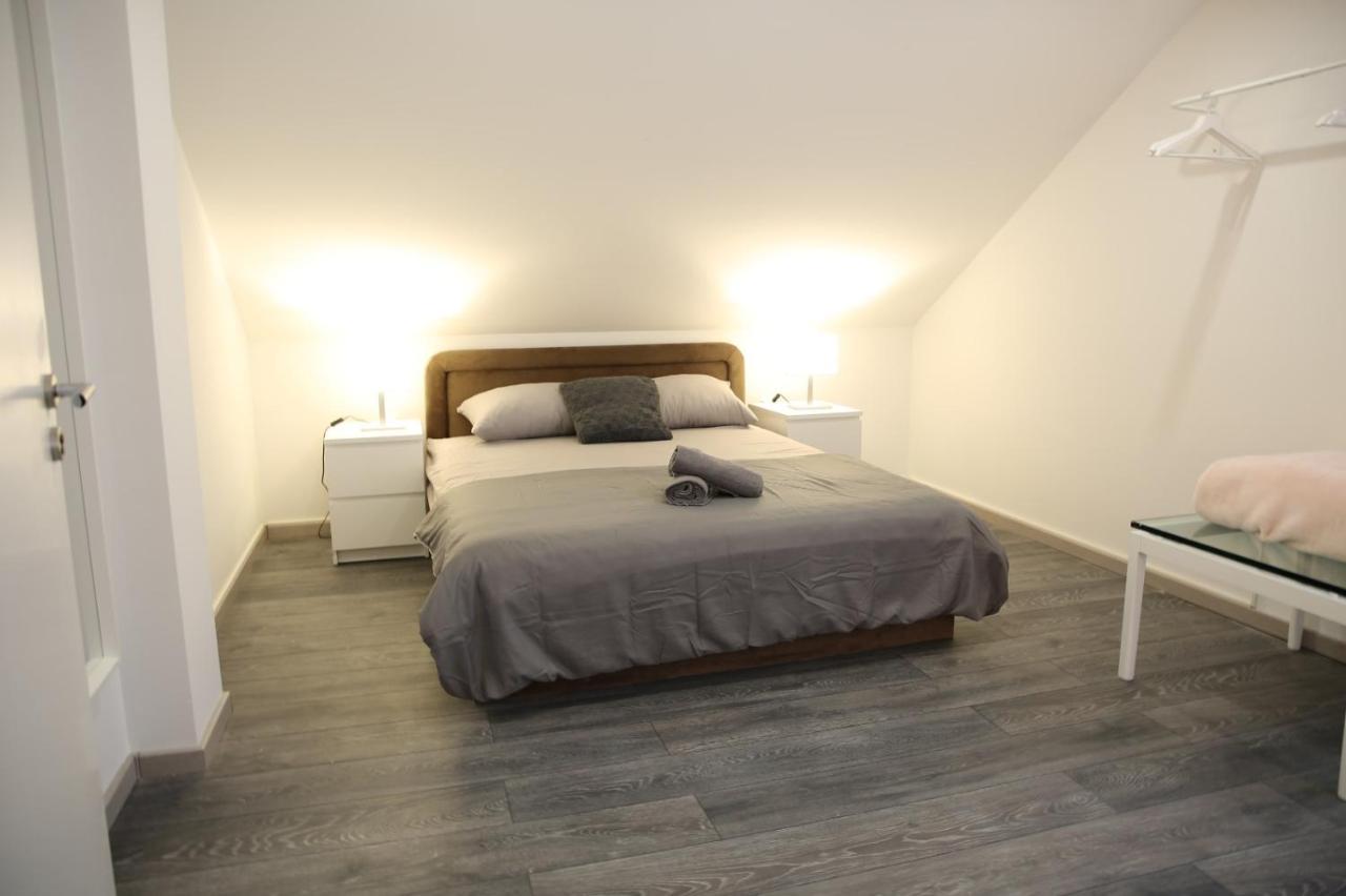 Sobe Opacak Hotell Slavonski Brod Rom bilde