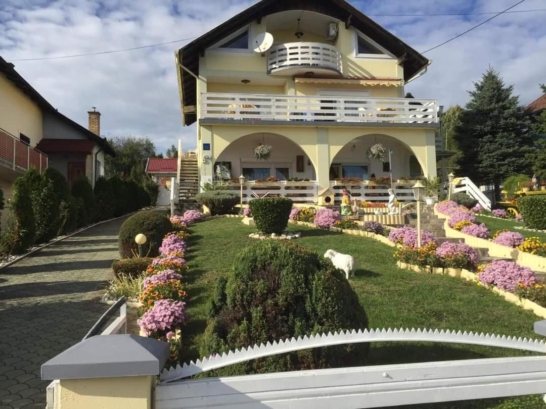 Sobe Opacak Hotell Slavonski Brod Eksteriør bilde